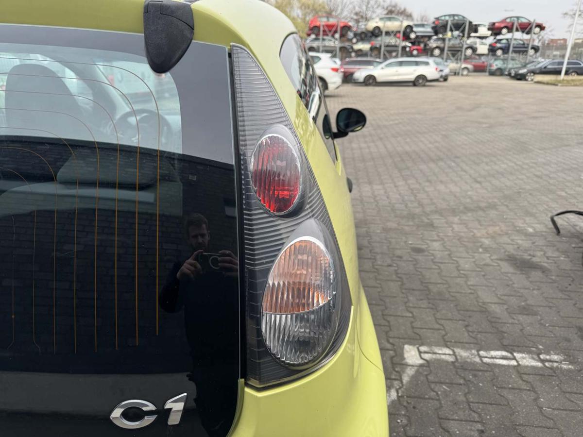 Citroen C1 original R&uuml;cklicht R&uuml;ckleuchte Schlussleuchte rechts Bj.2007